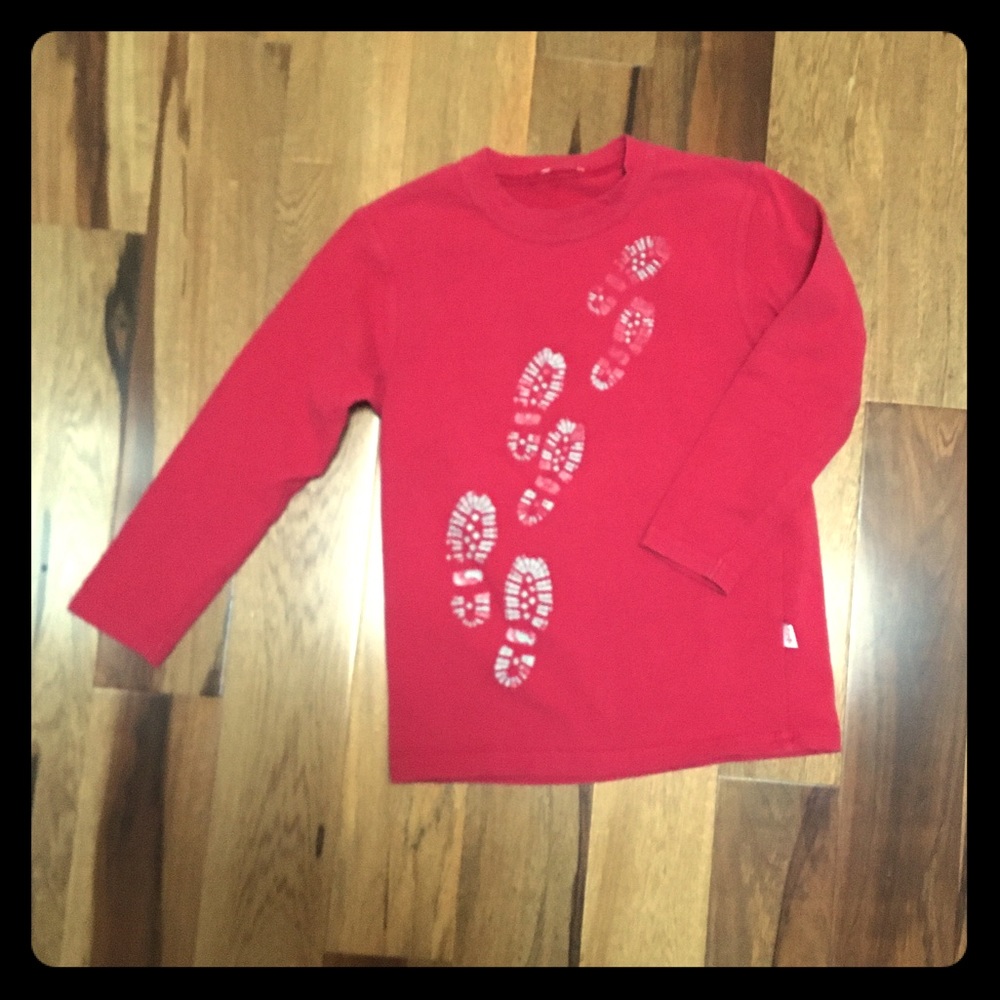 Shoe print long sleeve